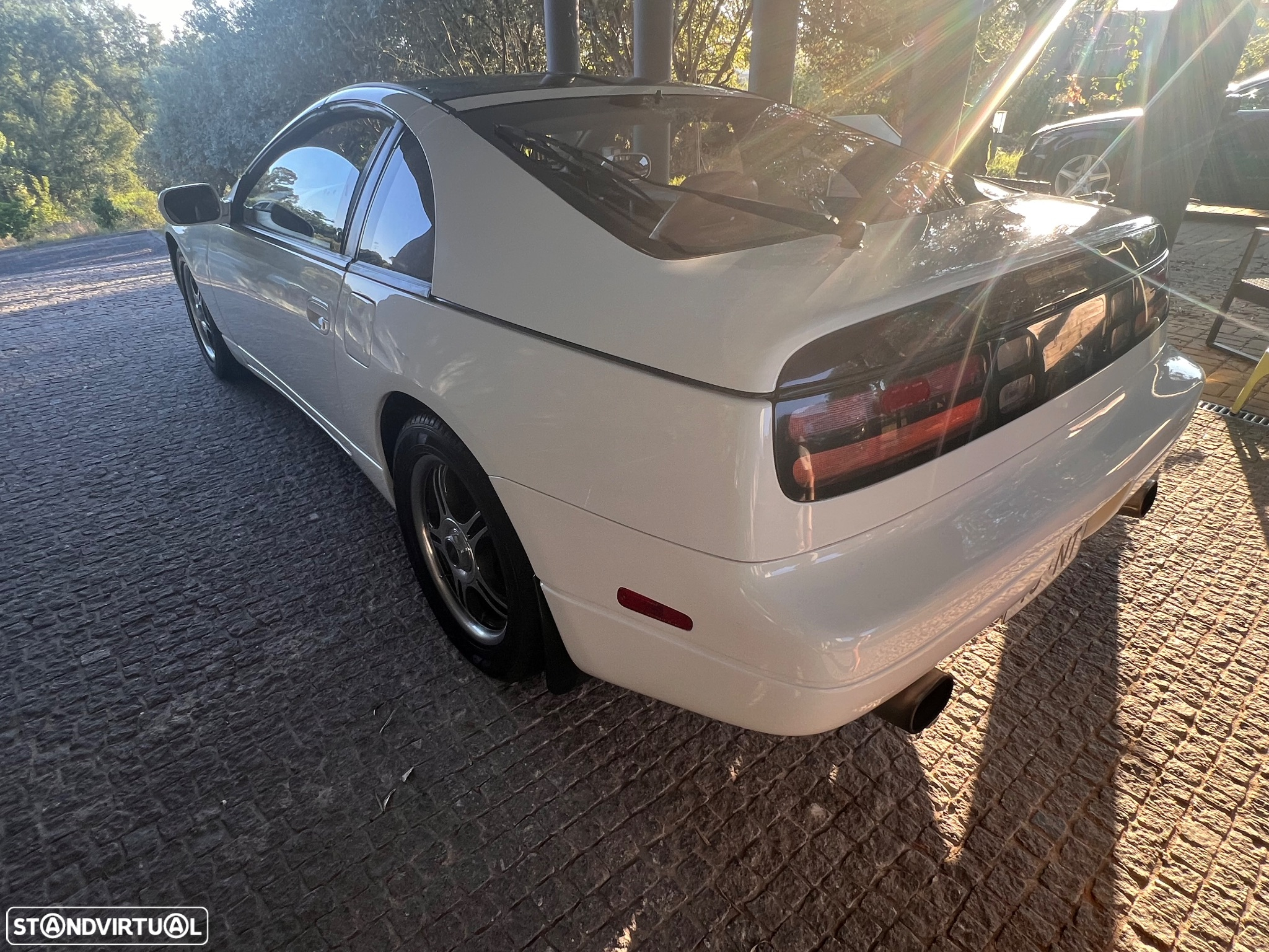 Nissan 300 ZX - 15