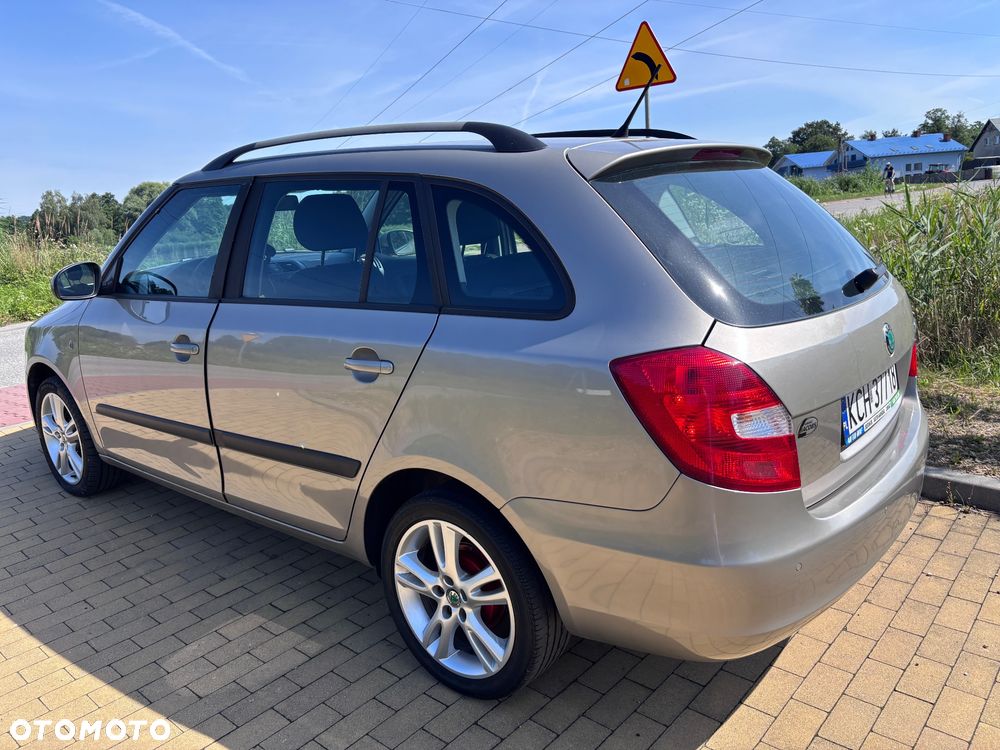 Skoda Fabia 1.2 12V Family Plus - 5