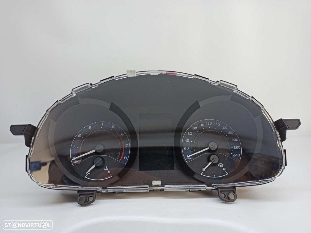 QUADRANTE TOYOTA AURIS ACTIVE - 4