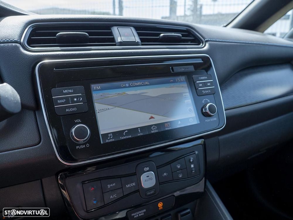 Nissan Leaf 40 kWh N-Connecta - 32