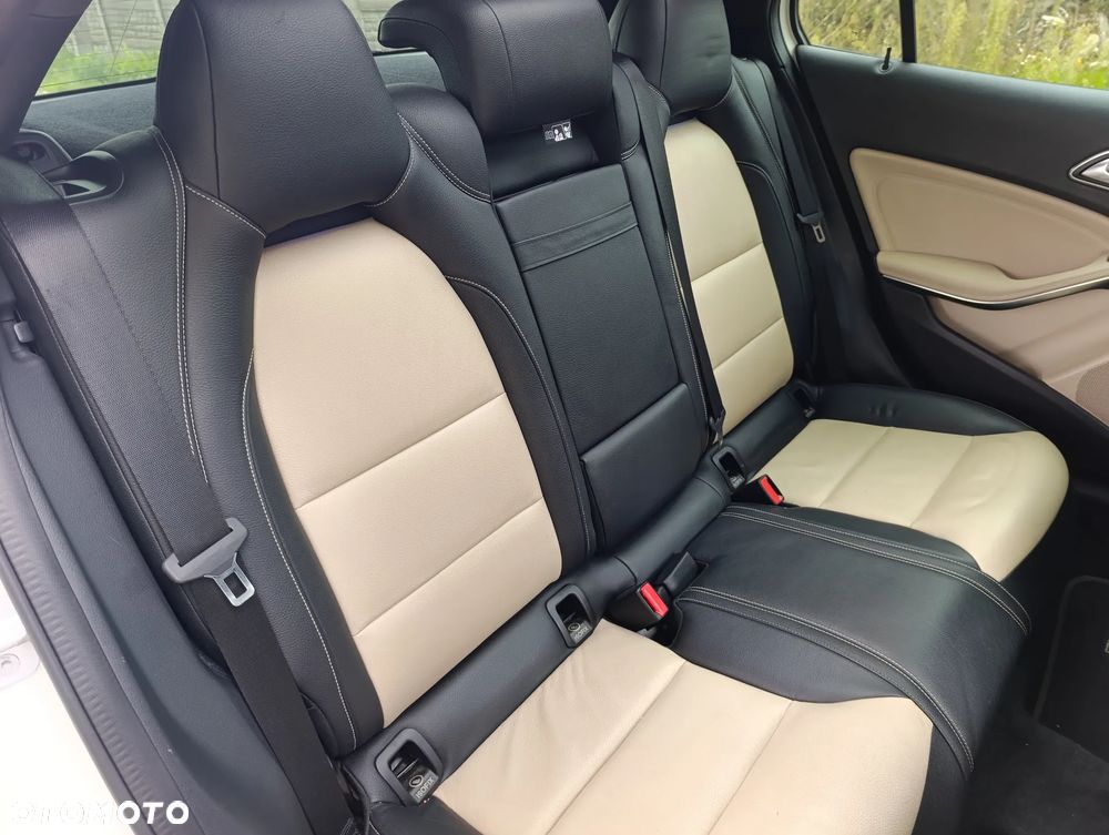 Mercedes-Benz GLA AMG 45 4-Matic - 20