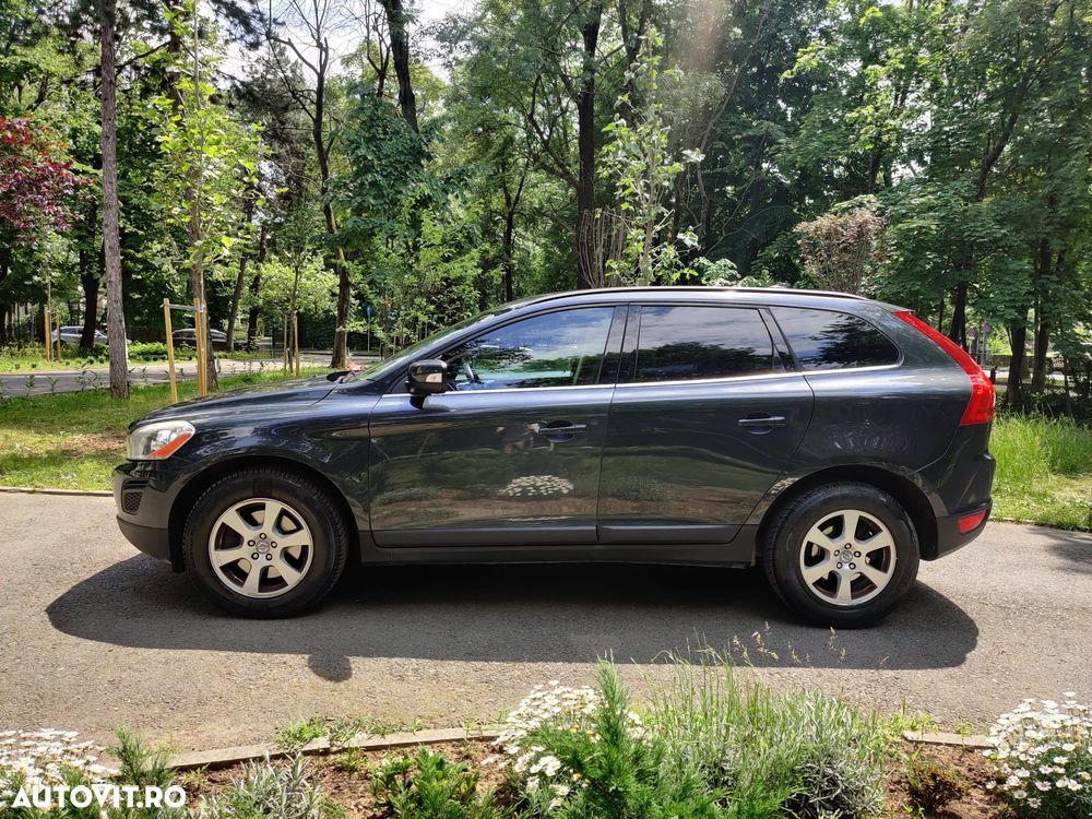 Volvo XC 60 D4 Geartronic Summum - 4