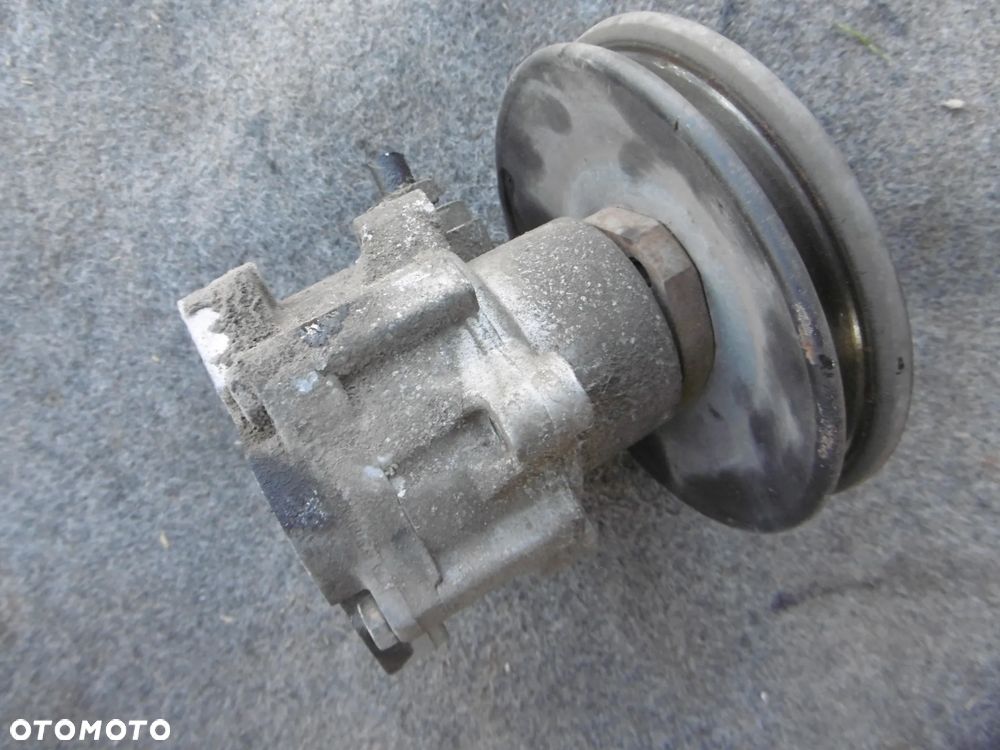 POMPA WSPOMAGANIA VW T4 2.4D - 3