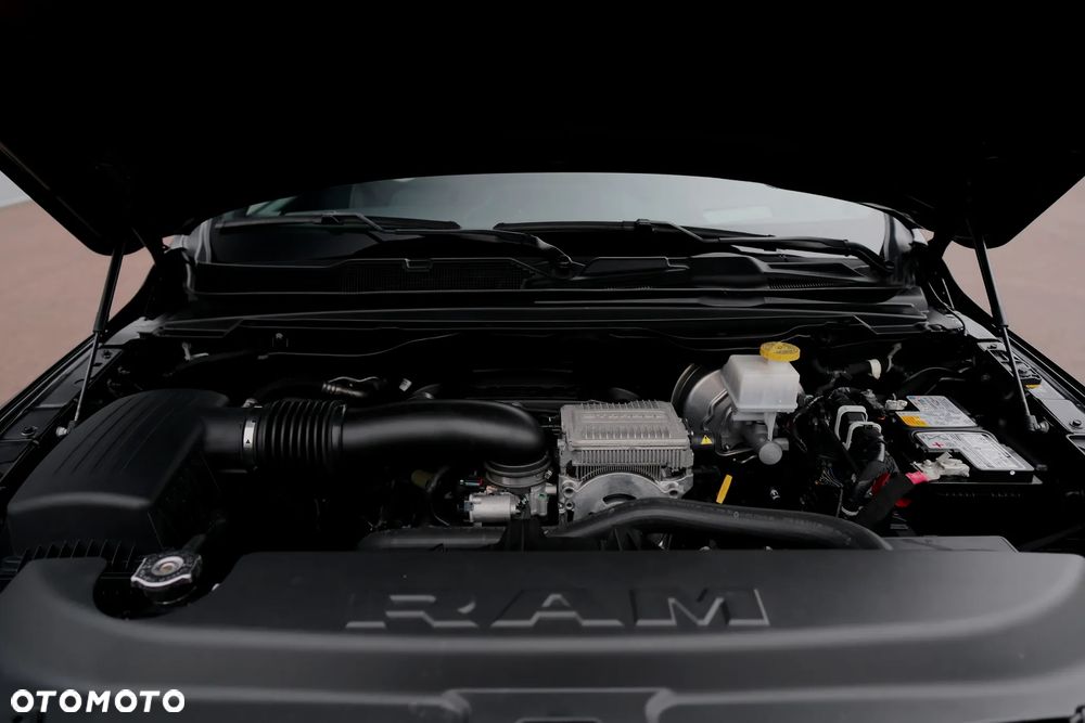 RAM 1500 5.7 Crew Cab Limited - 37