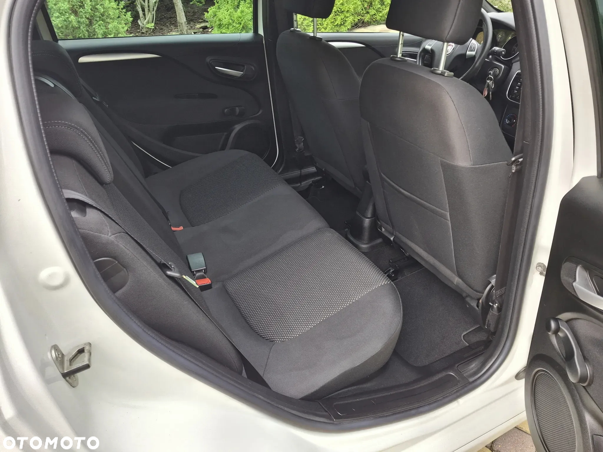 Fiat Punto 1.4 Easy Pakiet Easy Plus S&S - 18