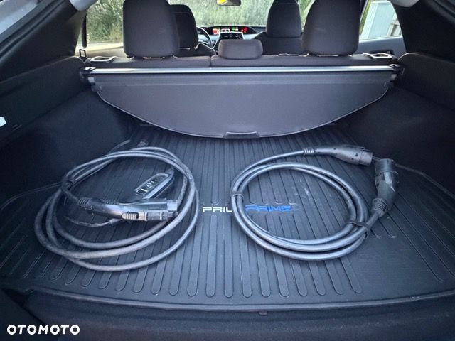 Toyota Prius Hybrid Comfort - 22