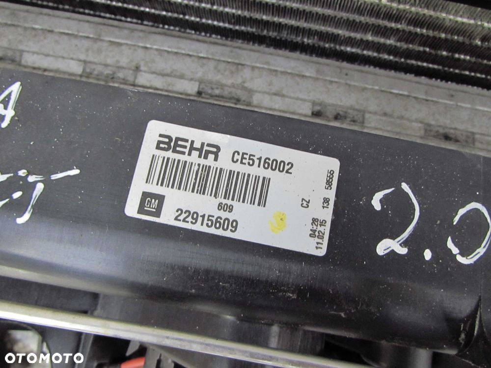 OPEL INSIGNIA LIFT 2.0 CDTI 13-17 CHLODNICE INTERCOOLER WENTYLATOR 13241751 13241725 22915609 - 13