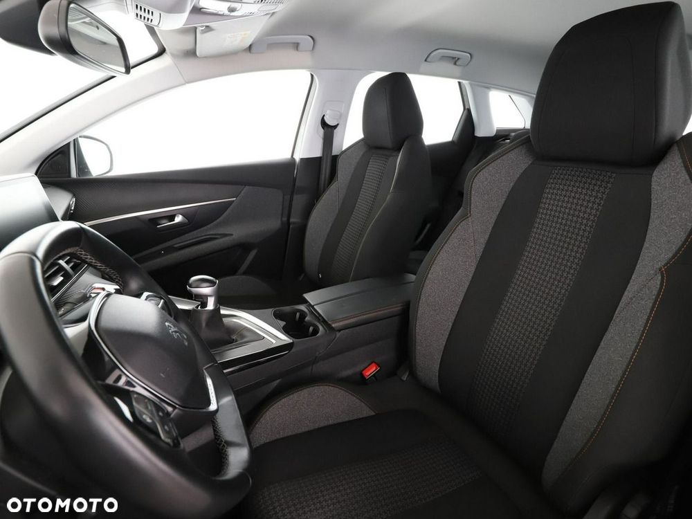 Peugeot 3008 1.5 BlueHDi Active S&S - 14