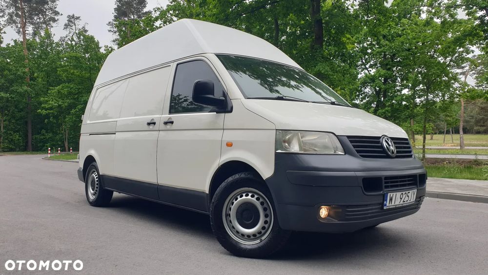Volkswagen Transporter Caravelle Kurz (5.Si.) - 3