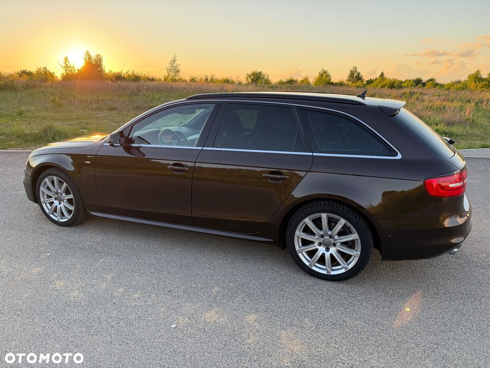 Audi A4 Avant 2.0 TDI DPF quattro S tronic S line Sportpaket - 3
