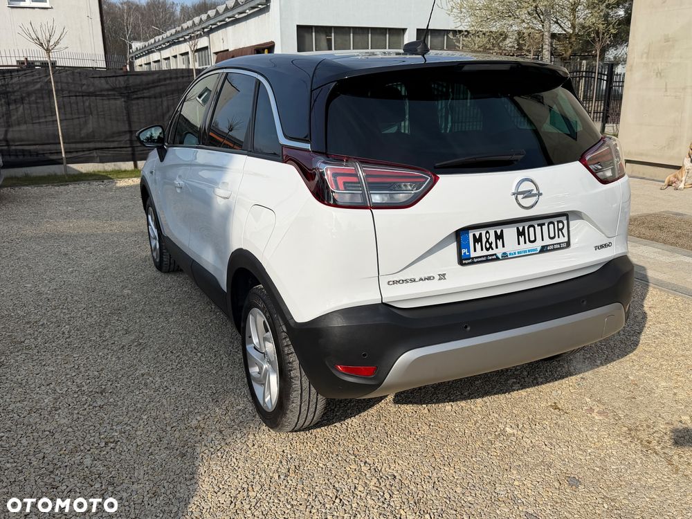 Opel Crossland X 1.2 T Design Line S&S - 27