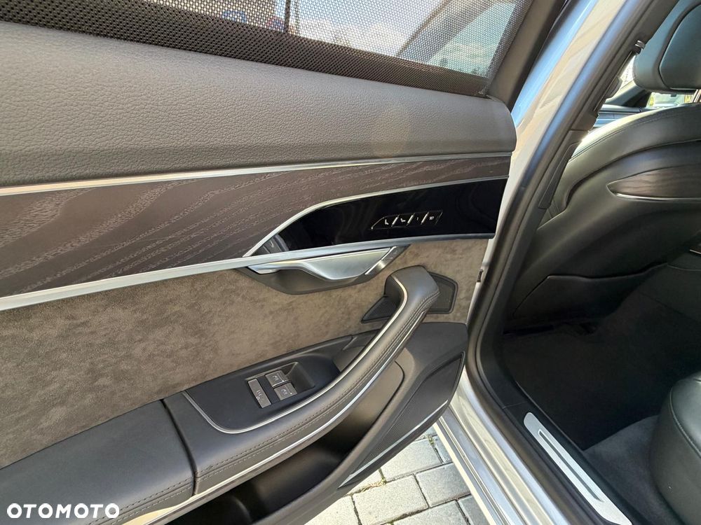Audi A8 - 20