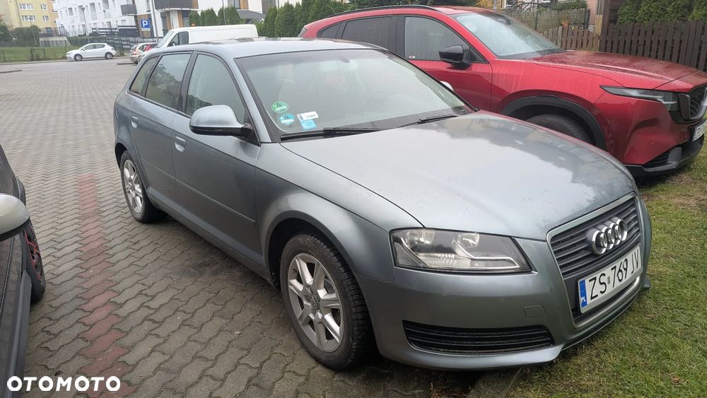Audi A3 Sportback - 1