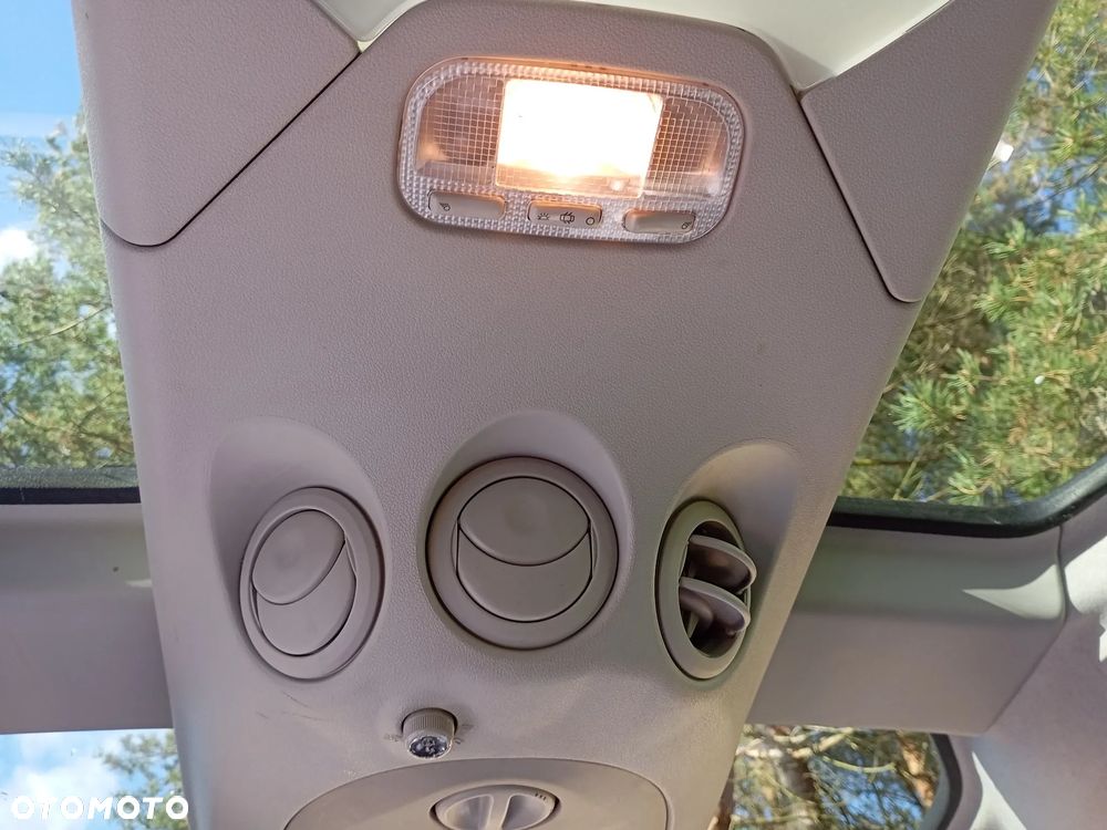 Citroën Berlingo - 16