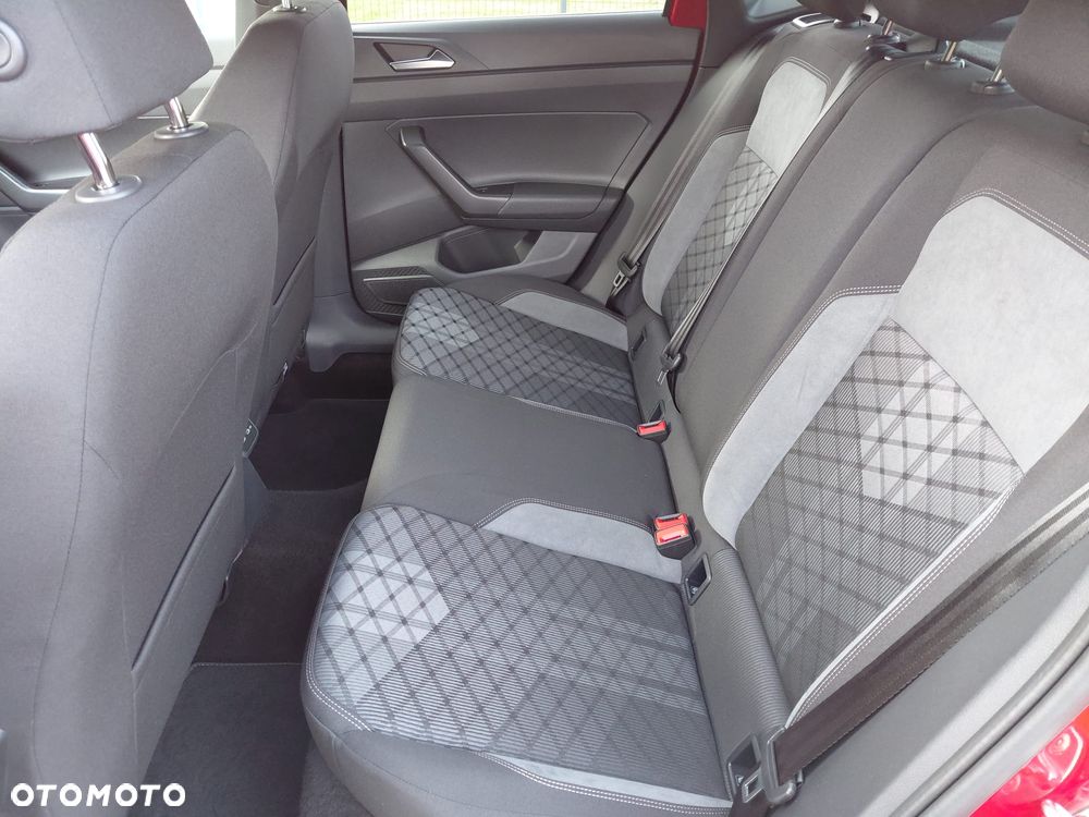 Volkswagen Polo 1.0 TSI OPF DSG R-Line - 8