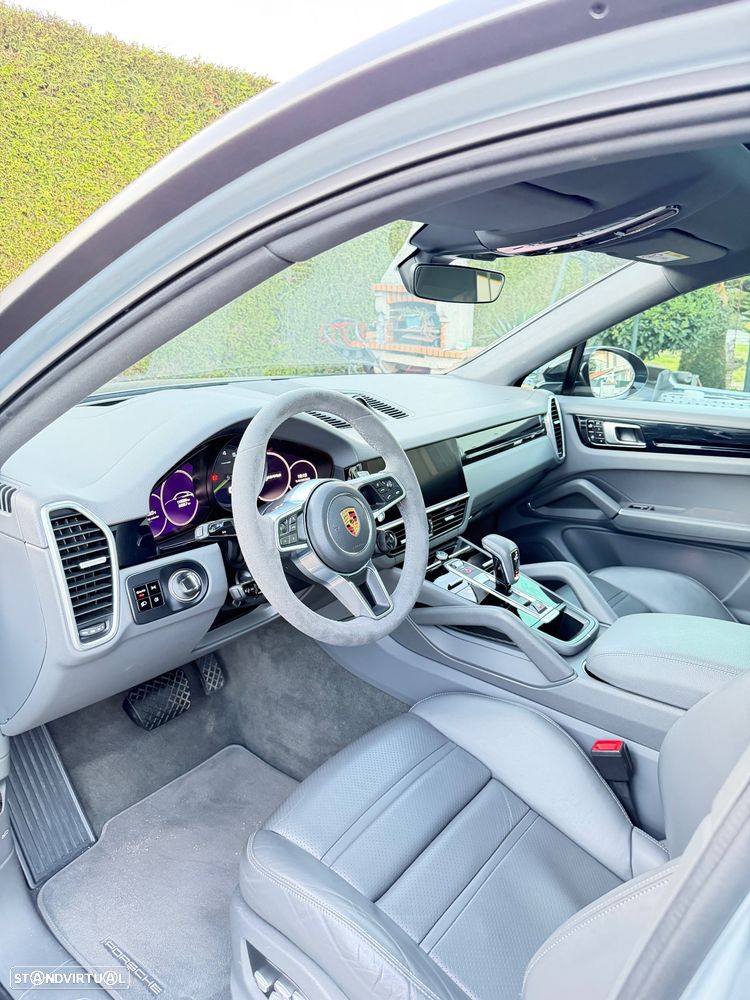Porsche Cayenne Coupé - 9