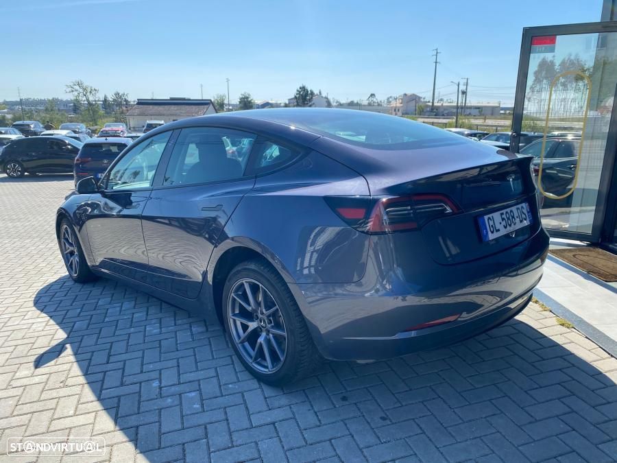 Tesla Model 3 Standard RWD Plus - 3