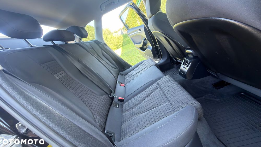 Audi A3 Sportback 1.8 TFSI S tronic S line Sportpaket - 21