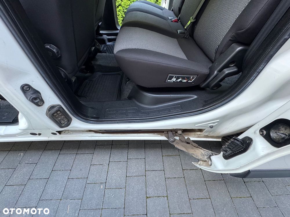 Fiat Doblo - 21