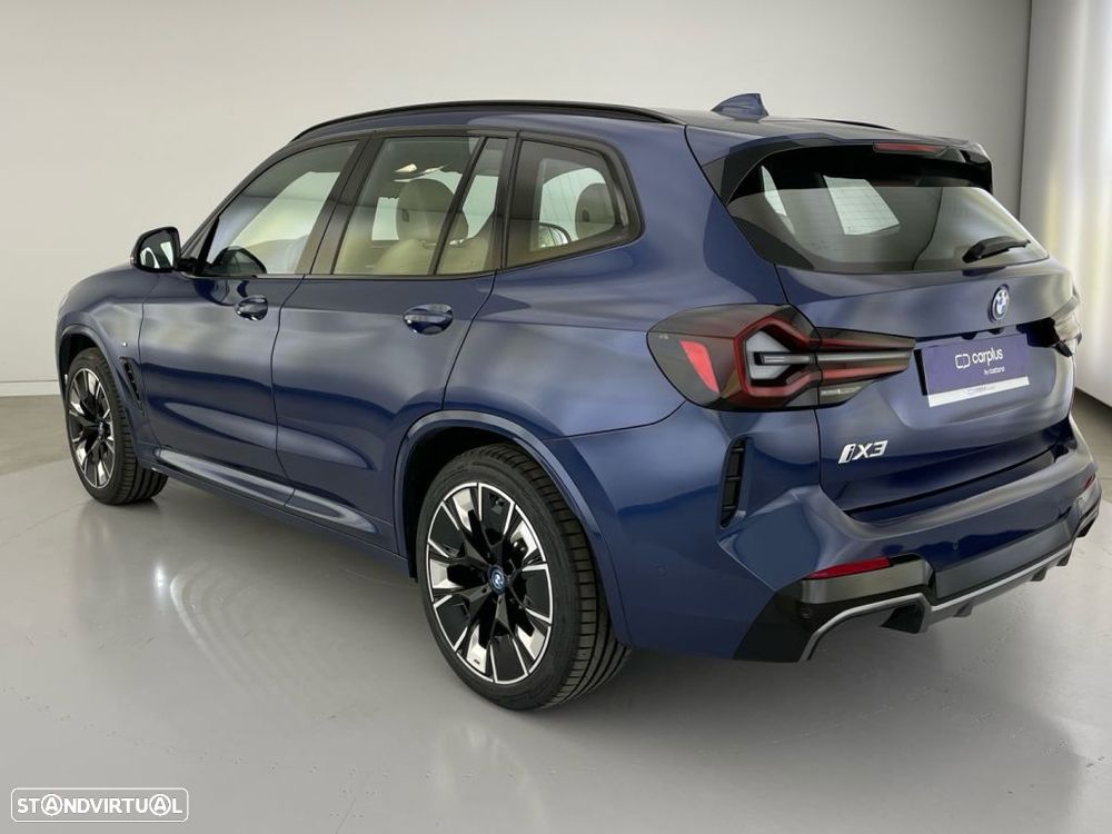 BMW iX3 M Sport Impressive - 24
