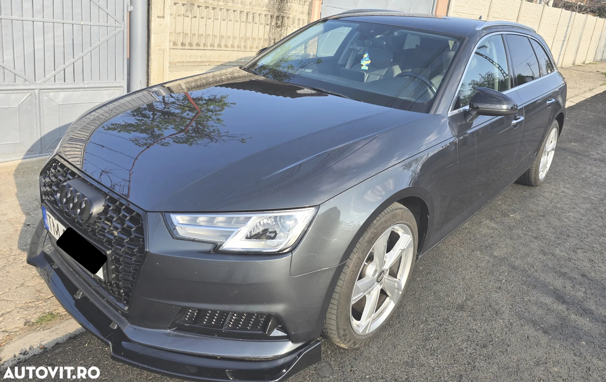 Audi A4 Avant 2.0 TDI S tronic - 2