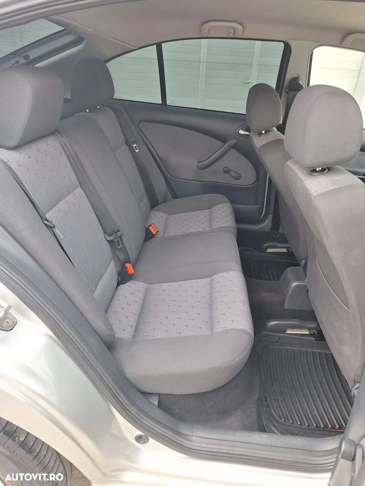 Skoda Octavia 1.9 TDI Ambiente - 6