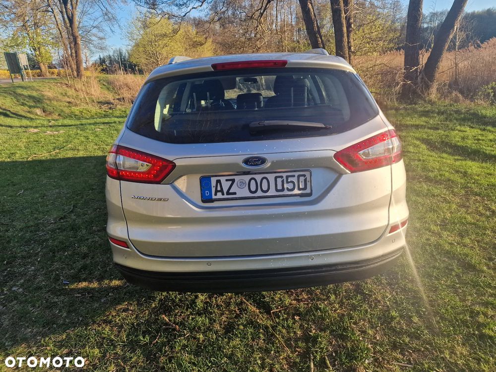 Ford Mondeo 2.0 TDCi Allrad Titanium - 22