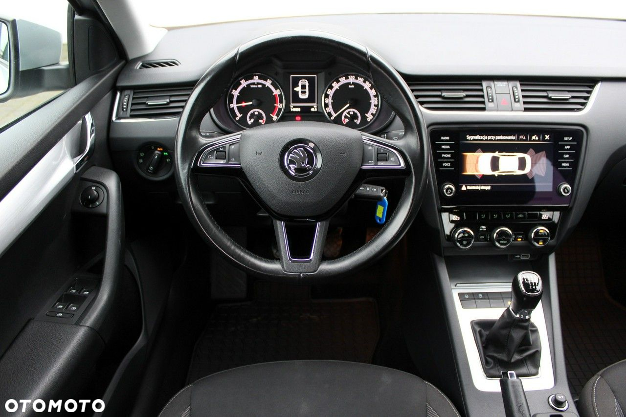 Skoda Octavia - 8