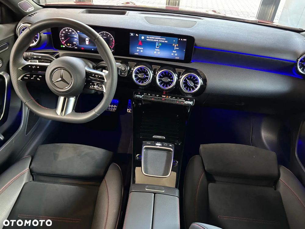 Mercedes-Benz Klasa A 250 4-Matic AMG Line 8G-DCT - 6