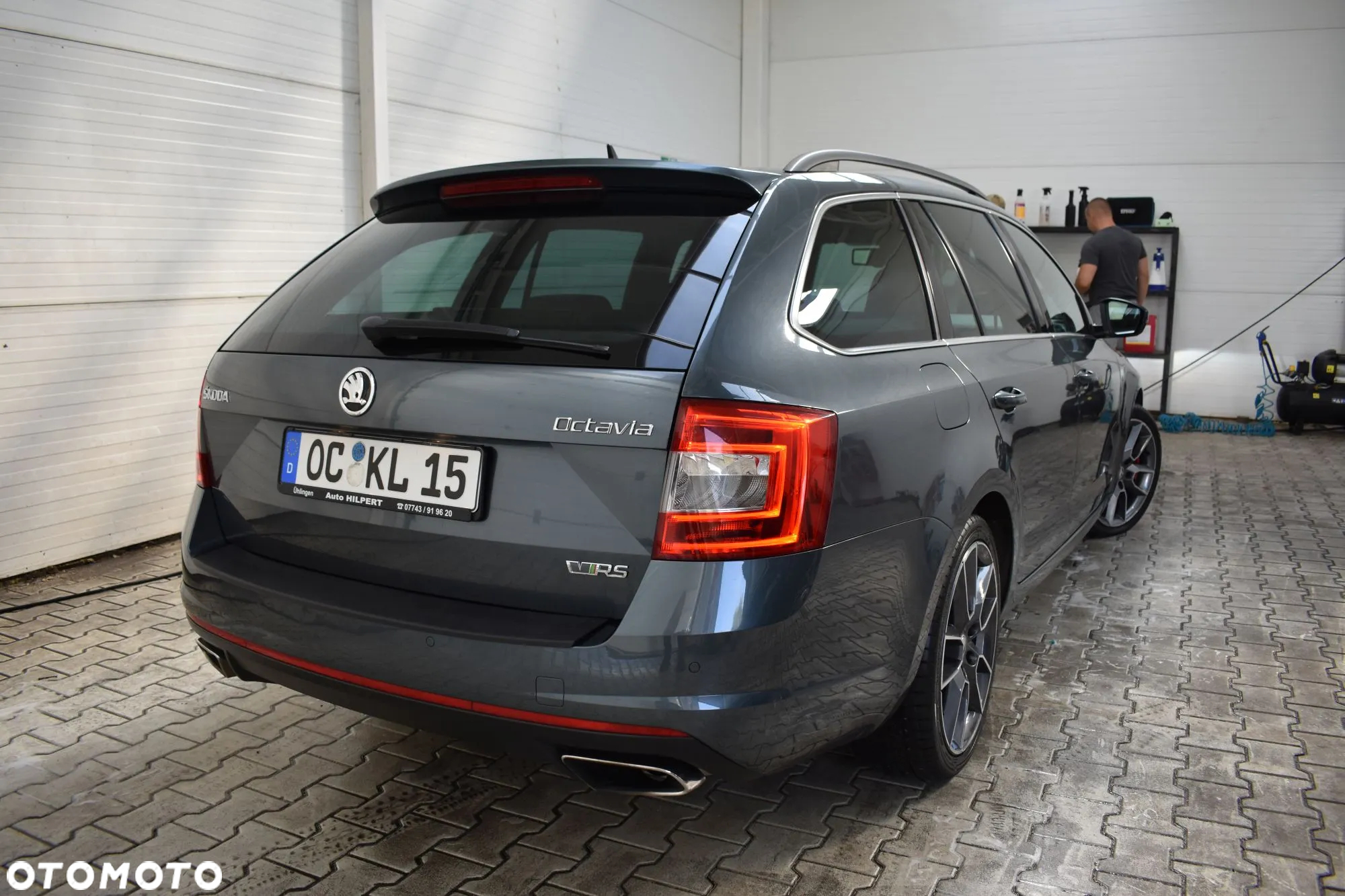 Skoda Octavia Combi 2.0 TSI (Green tec) RS - 10