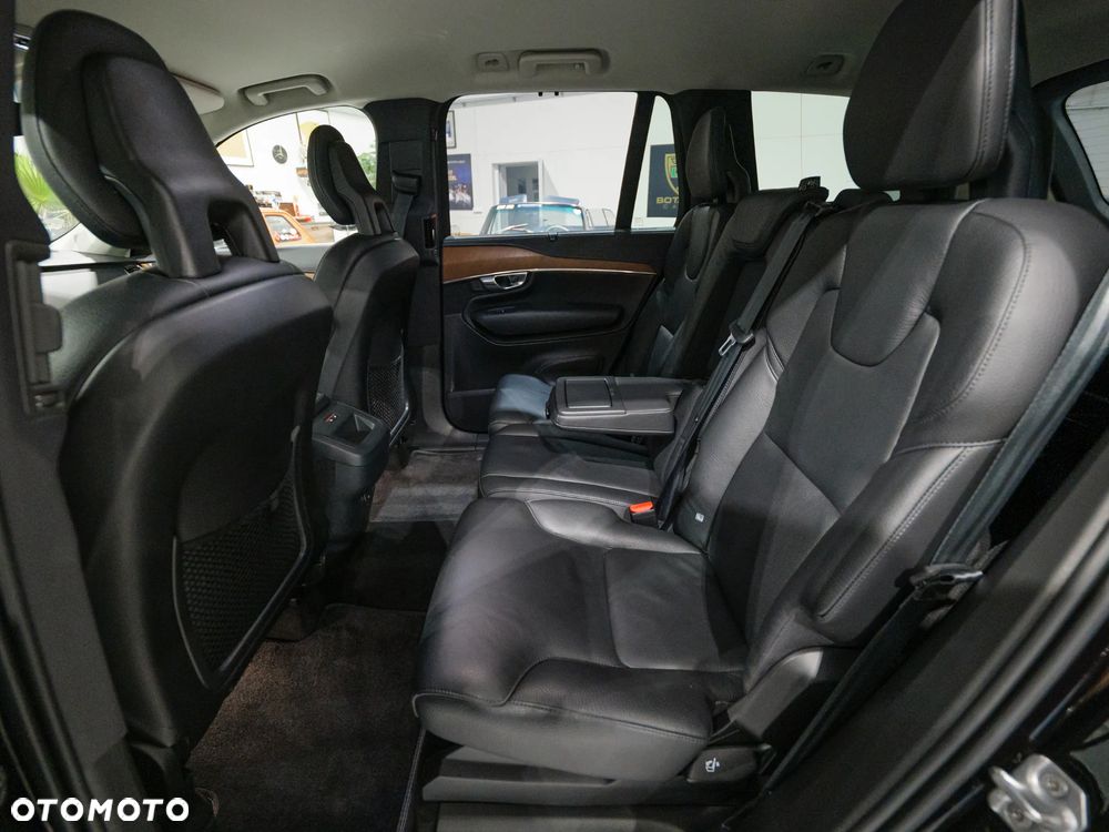Volvo XC 90 D5 AWD Inscription - 19