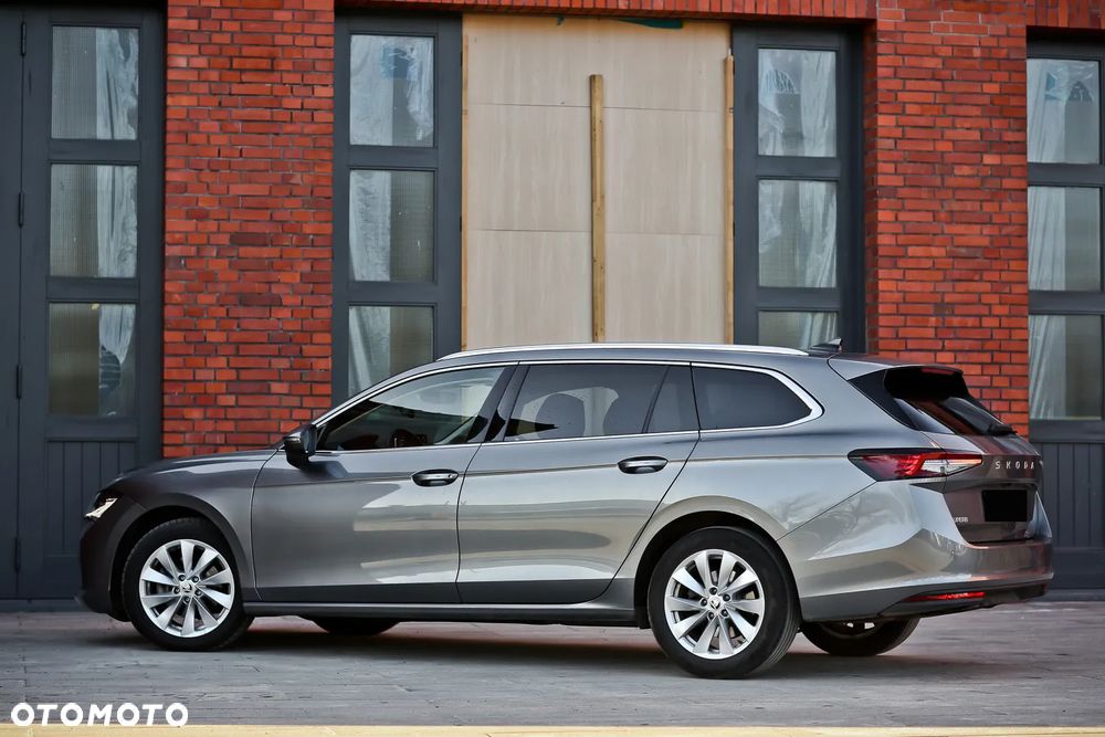 Skoda Superb 2.0 TDI SCR Selection DSG - 11