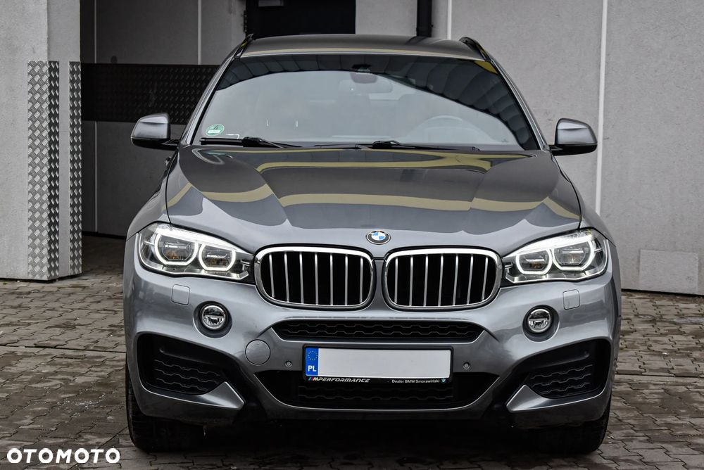 BMW X6 xDrive40d - 16