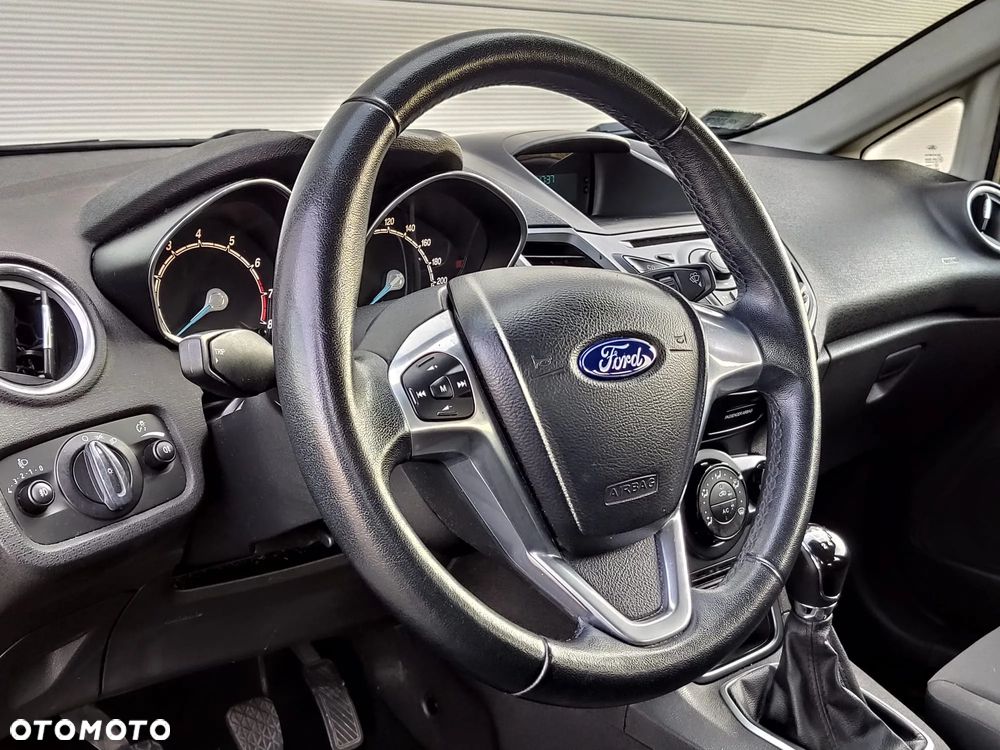 Ford Fiesta 1.4 Trend - 15