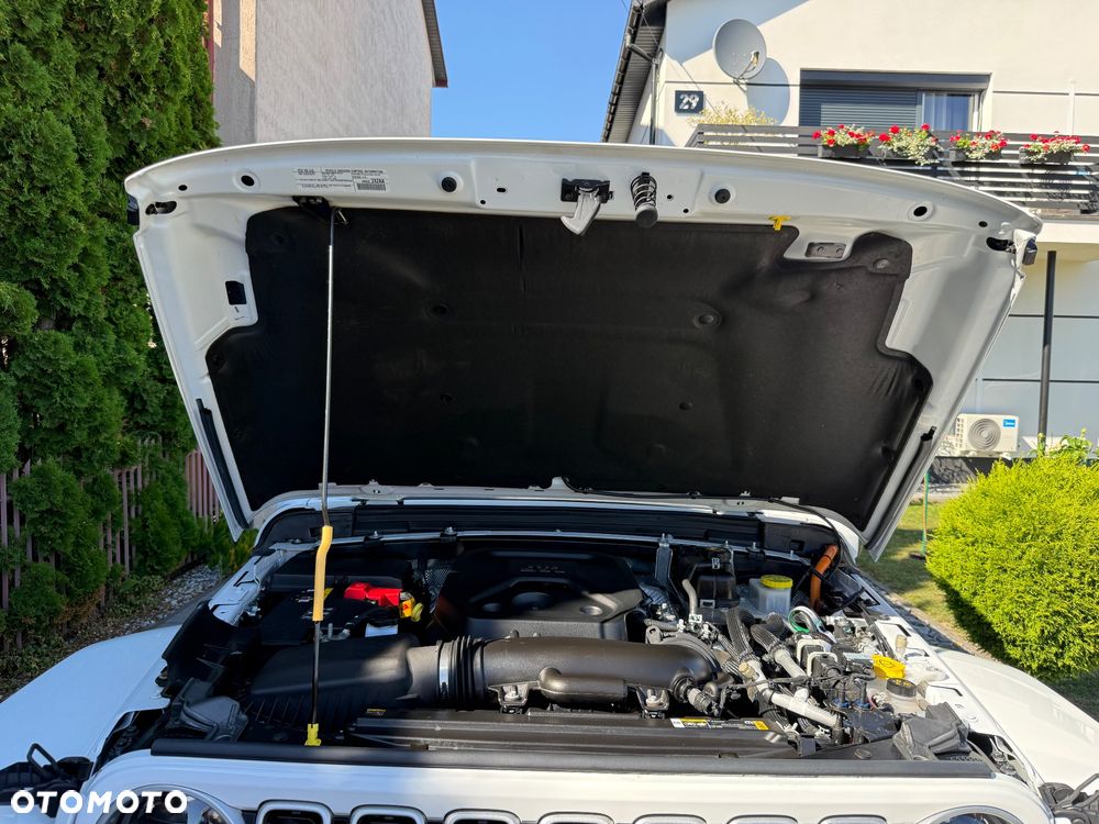 Jeep Wrangler - 26