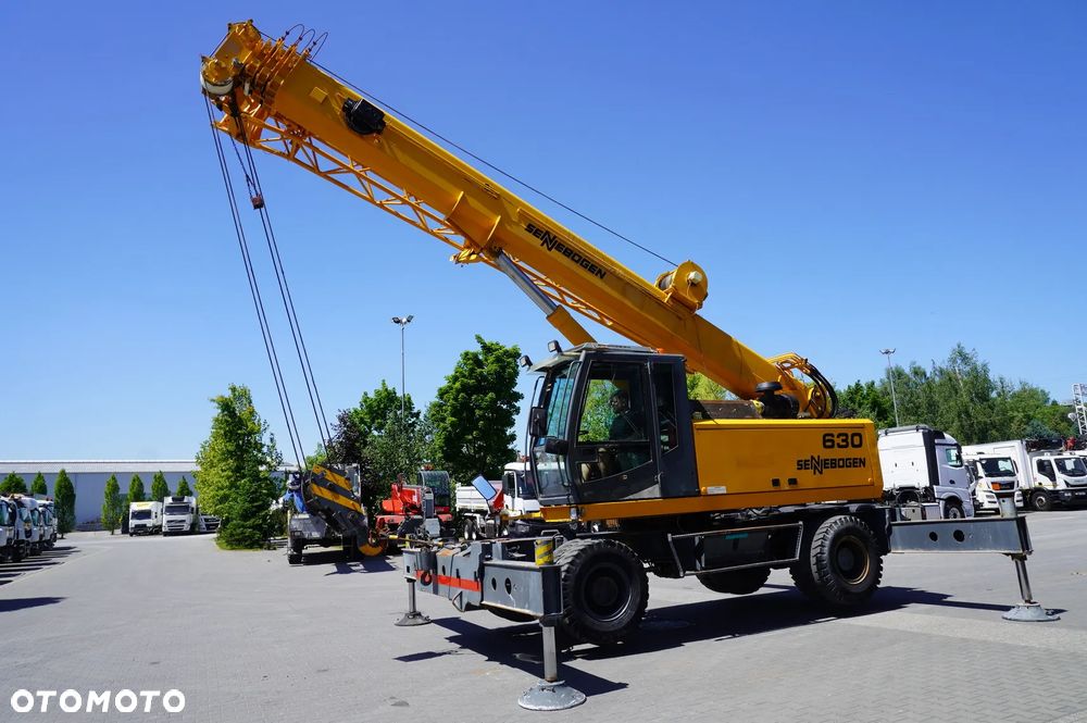Sennebogen 630 Dźwig terenowo-szosowy / Zasięg 30 m / Udźwig 30 t / 4 szt - 18