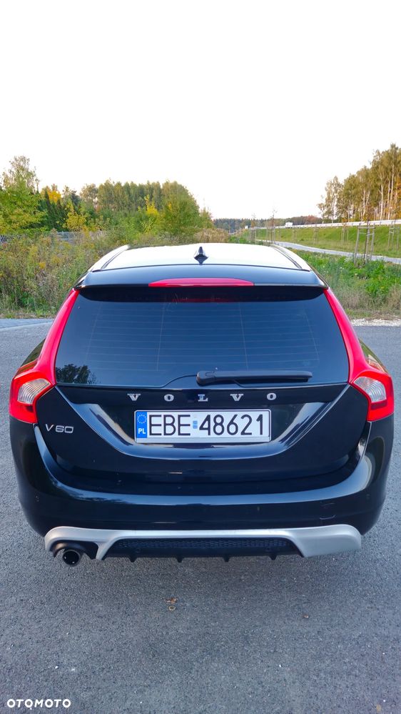 Volvo V60 D4 Geartronic Summum - 4