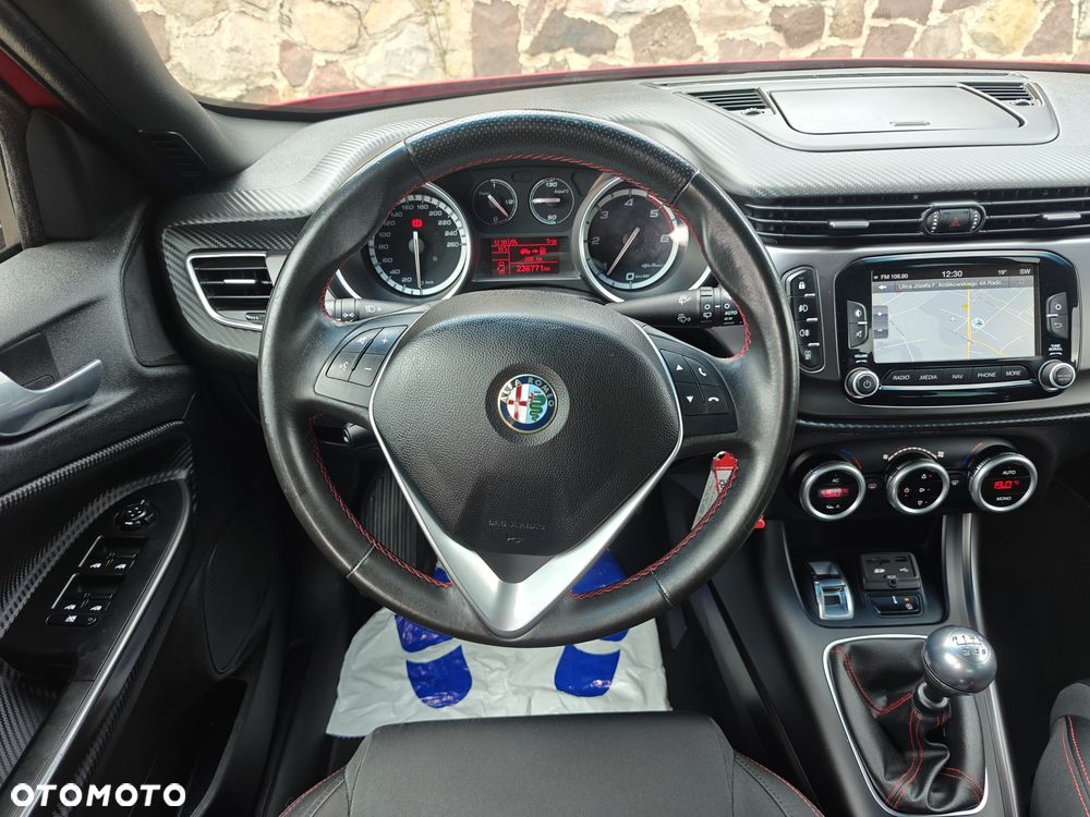 Alfa Romeo Giulietta 1.6 JTDM 16V - 35
