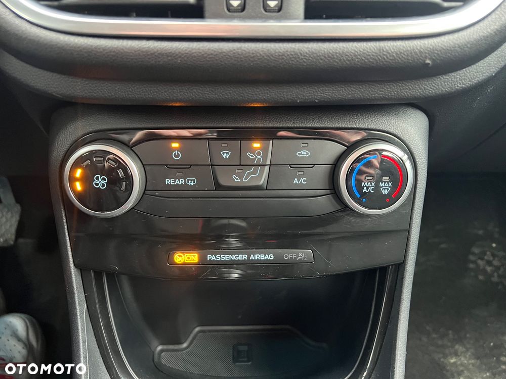 Ford Puma 1.0 EcoBoost Hybrid COOL & CONNECT - 24