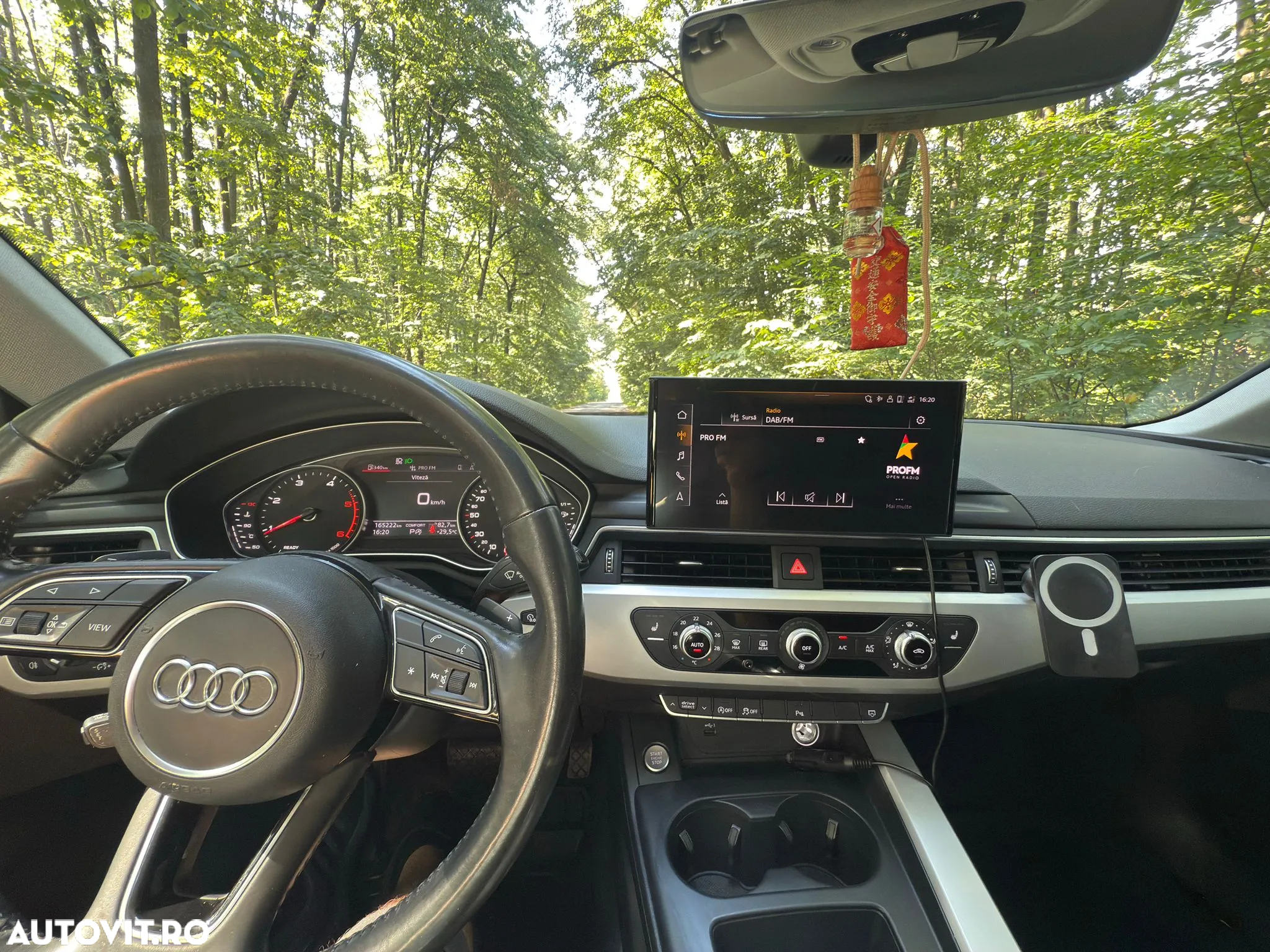 Audi A4 Avant 2.0 40 TDI quattro S tronic Advanced - 13