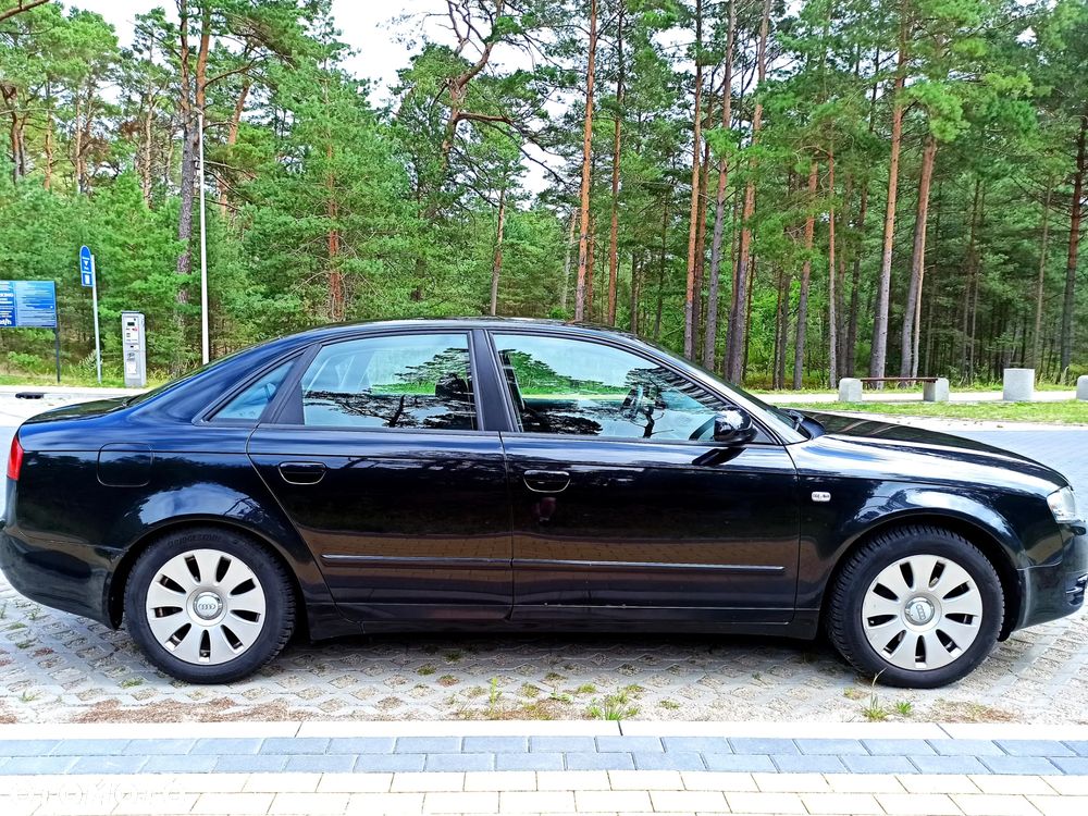 Audi A4 Limousine 2.0 TDI DPF - 4
