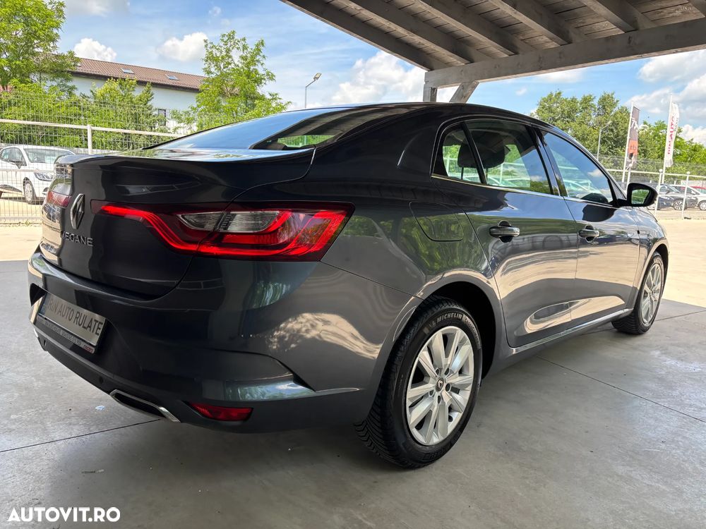 Renault Megane TCE 114 GPF Life - 8