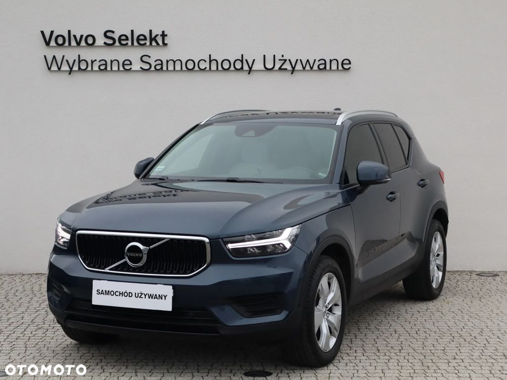 Volvo XC 40 T3 Momentum Pro - 1