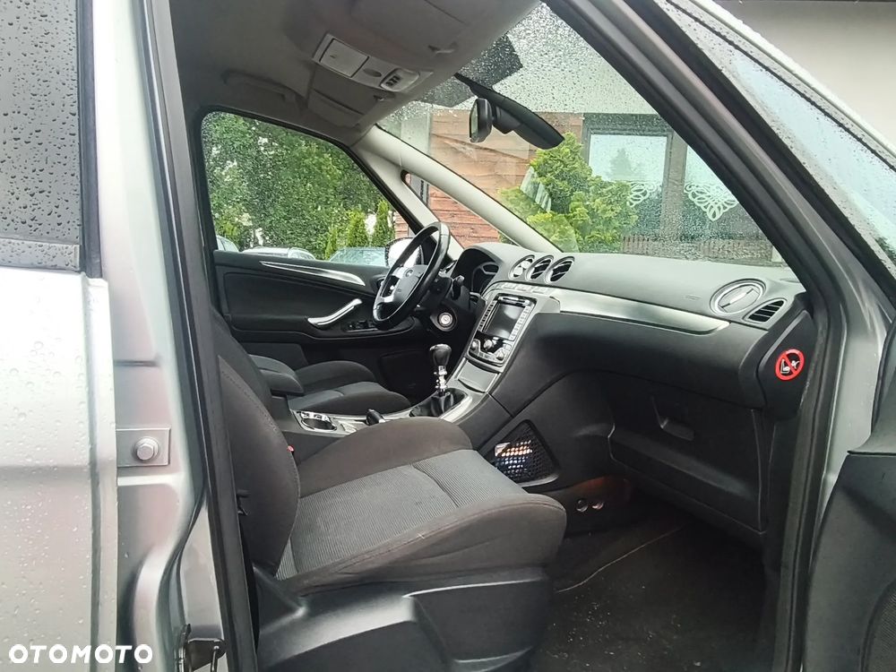 Ford S-Max 2.0 TDCi DPF Titanium - 28
