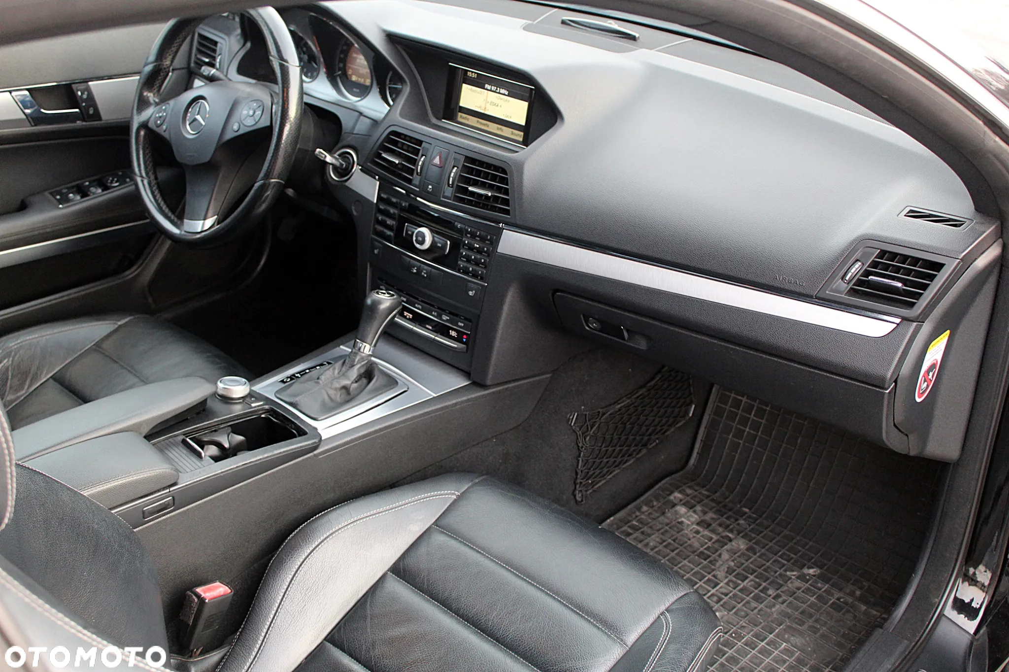 Mercedes-Benz Klasa E 250 CDI DPF Cabrio BlueEFFICIENCY 7G-TRONIC Avantgarde - 10