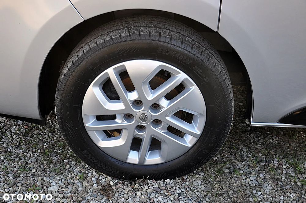 Renault Trafic Blue Spaceclass - 27