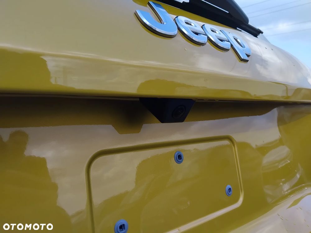 Jeep Avenger 54kWh Altitude - 8