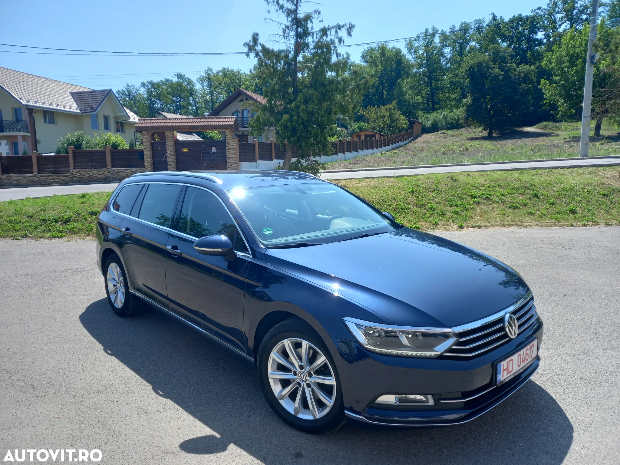 Volkswagen Passat Variant 2.0 TDI Highline - 4