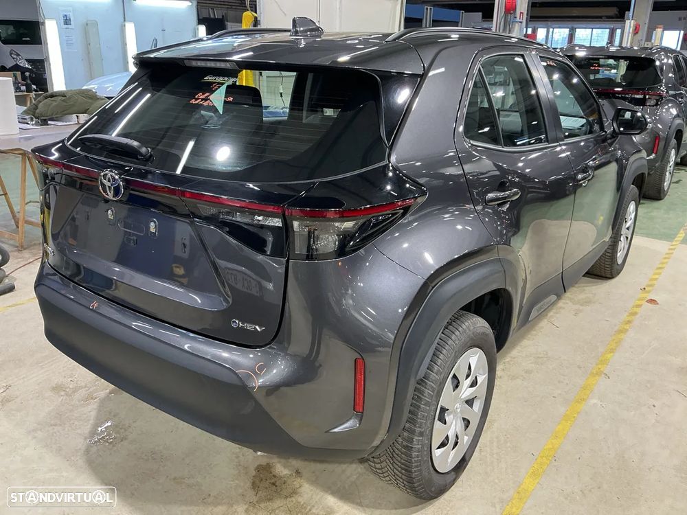 Toyota Yaris Cross 1.5 HDF Comfort Plus - 3