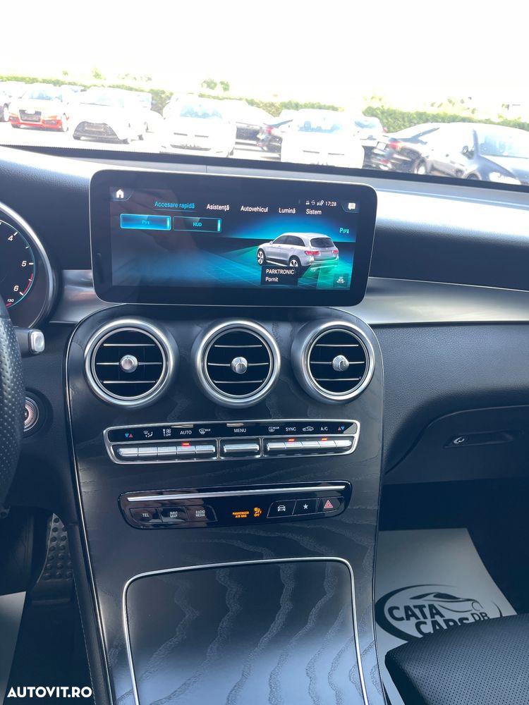 Mercedes-Benz GLC Coupe 220 d 4Matic 9G-TRONIC AMG Line - 34